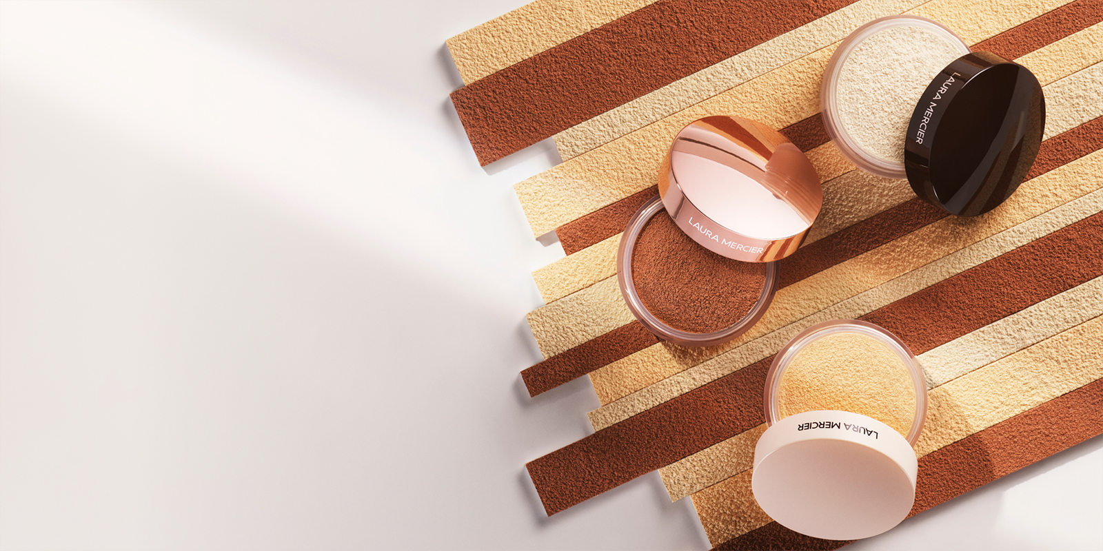 From Matte to Radiant: How to Achieve Any Finish with Translucent Loose Setting Powder
