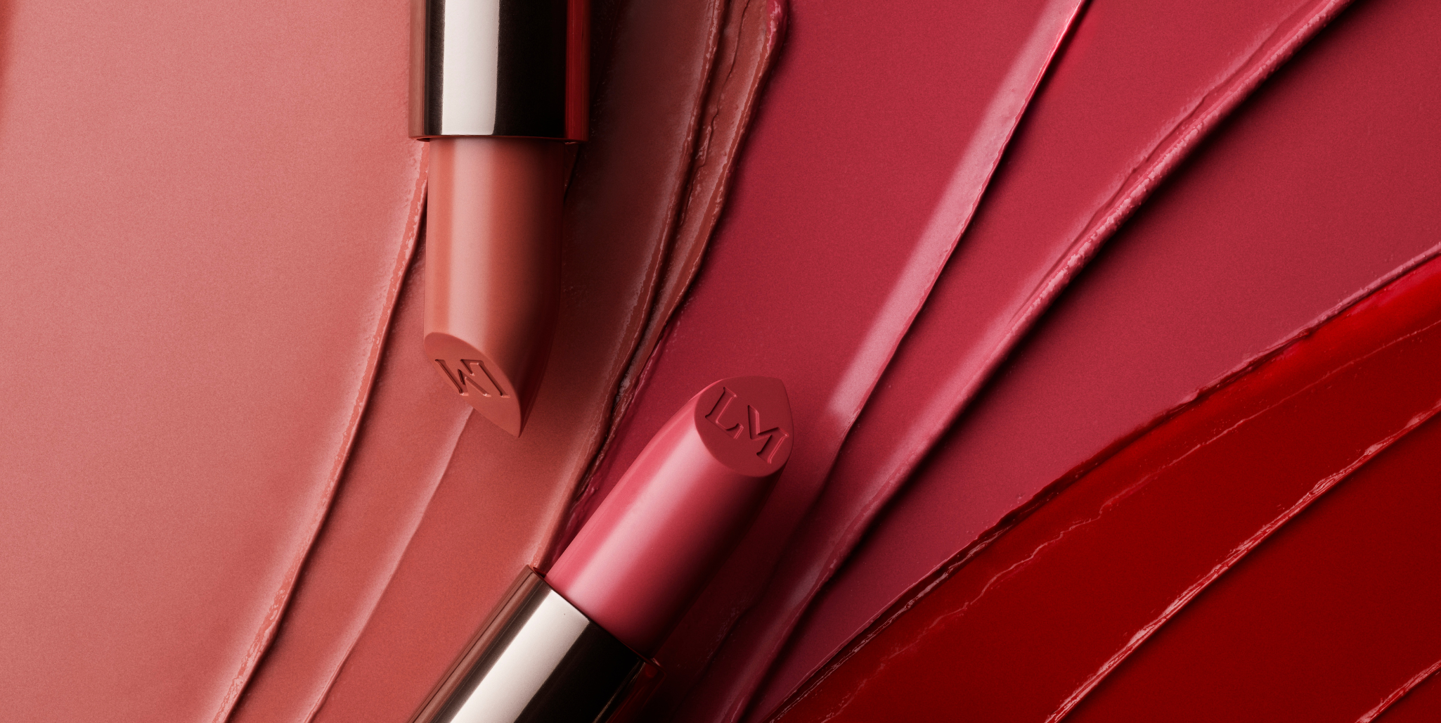 How to Pick A Lipstick Color Based on Your Outfit How to Pick A Lipstick Color Based on Your Outfit