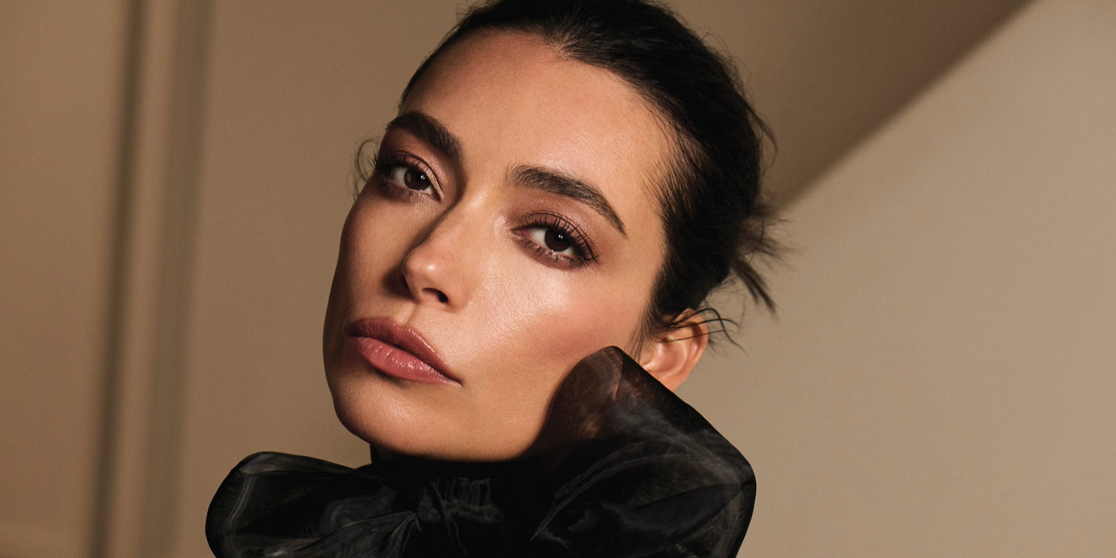 Artistic Makeup Gifts for Every Look: Holiday 2026 | Laura Mercier