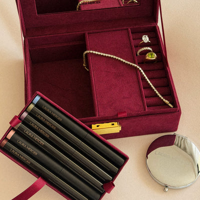 Caviar Stick Eye Shadow Deluxe Jewelry Box