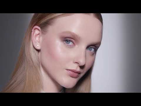 Laura Mericer Translucent Loose Setting Powder | Light Catcher